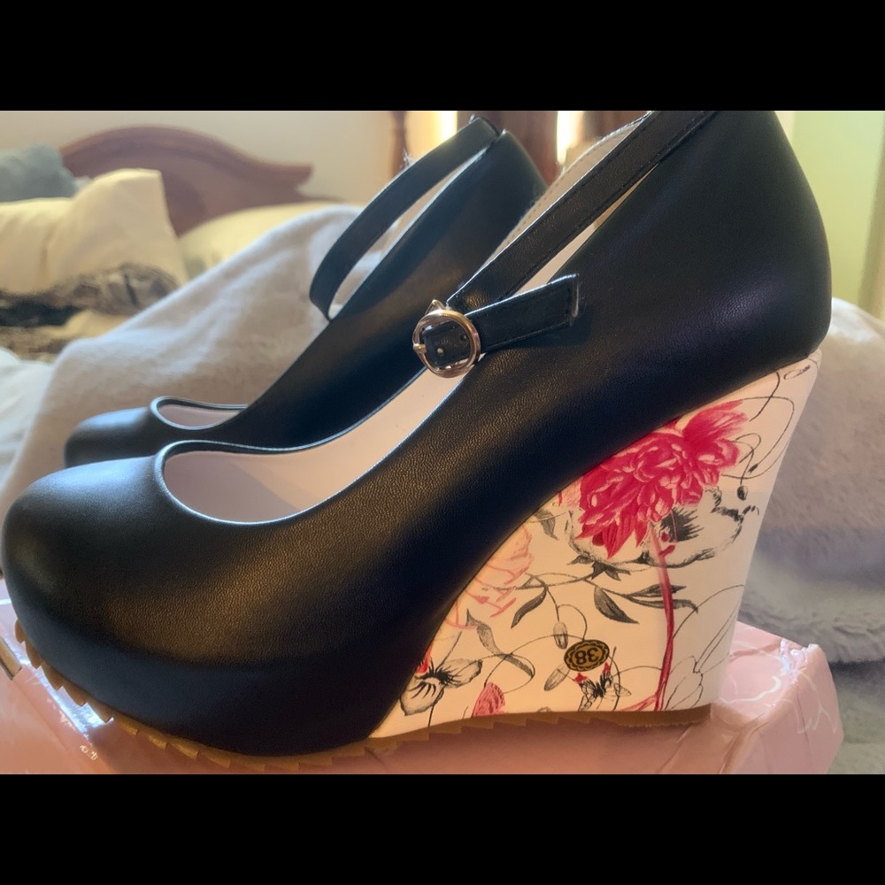 Pixie Cove Wedges with Ankle Strap 🧚🏽‍♂️